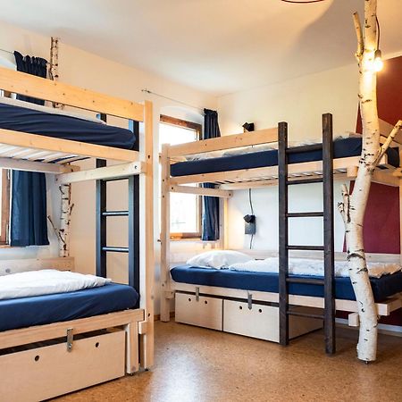 Hinterland Hostel Курорт-Ратен Экстерьер фото